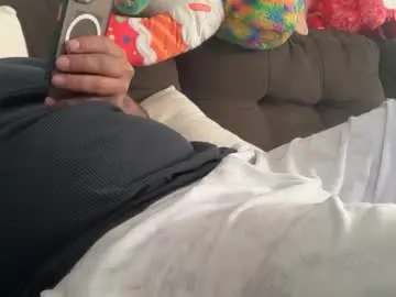 Chaturbate Nude Webcam of bigheadaddy90