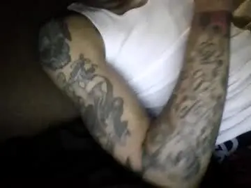 Chaturbate Live Sex Cam of bertdollaz757