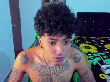 Chaturbate Best live sex cam show of zafirocum