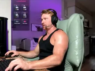 Chaturbate Adult Webcams of bigmcr1