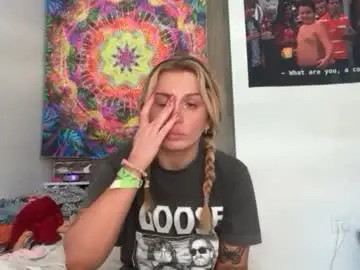 Chaturbate Watch Live Sex Cams of lolaa555