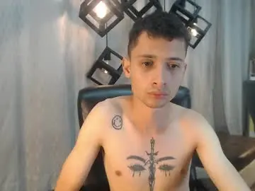 Chaturbate Watch Live Sex Cams of lucasssmith11