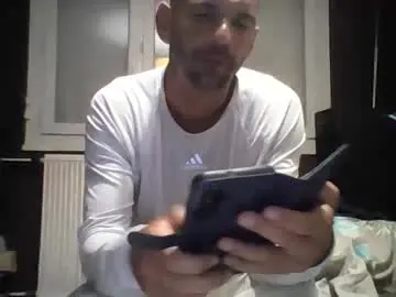Chaturbate Live Sex Cam of montmasse