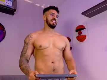 Chaturbate Free Porn Cam of tony_muscle1