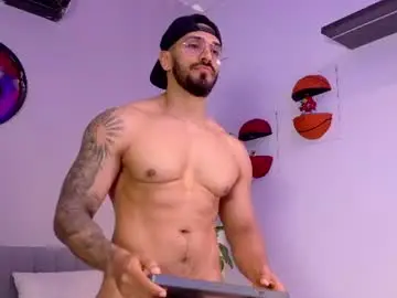 Chaturbate Sex Chat of tony_muscle1
