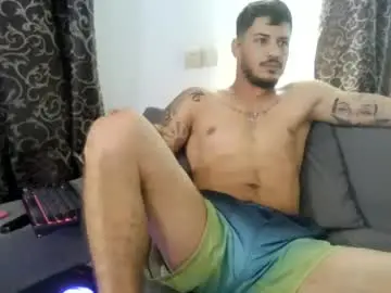 Chaturbate Live Sex Cam of jonnyporn1