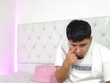 Chaturbate Nude Webcam of coupsextop