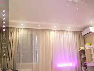 Chaturbate Watch Live Sex Cams of queenelia