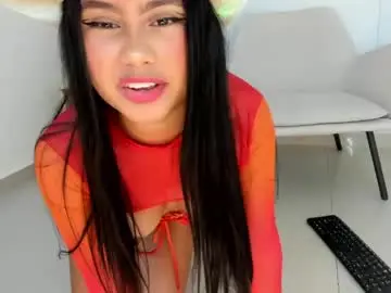 Chaturbate Adult Video Chat of aitana_gluck