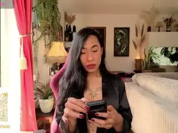 Chaturbate Live Sex Cam of bianca_transpinay