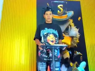 Chaturbate Best Webcam of alexi_hot23