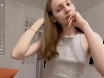 Chaturbate Free Live Porn of kyragraise
