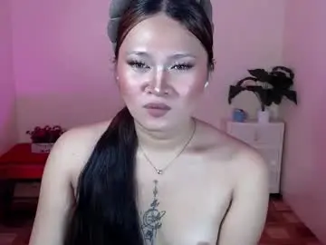 Chaturbate Free Porn Cam of mysterious_honeyghe