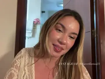Chaturbate Nude Webcam of sweet_larissa_