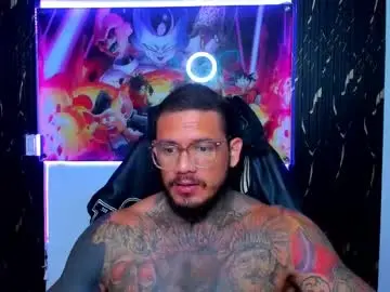 Chaturbate Best live sex cam show of _thadeo_