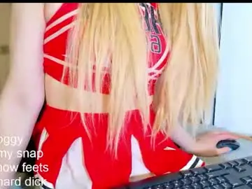 Chaturbate Nude Webcam of _paprika