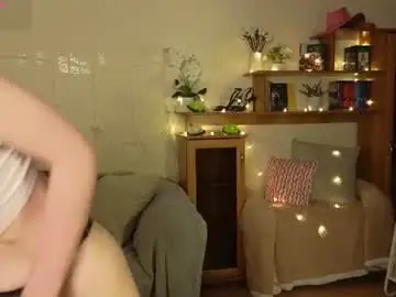 Chaturbate Live Sex Cam of rainybella