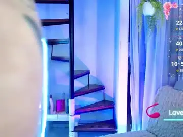 Chaturbate Watch Live Sex Cams of dannihotboy02