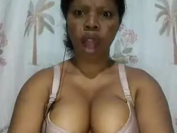 Chaturbate Adult Webcams of soayh89