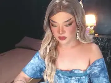 Chaturbate Free Live Porn of hugecockchristine