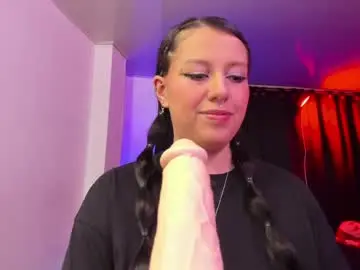 Chaturbate Free Porn Cam of nataliasweet98