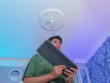 Chaturbate Free Live Porn of hunterwest06