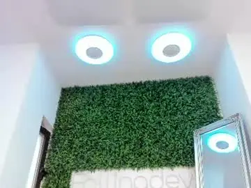 Chaturbate Sex Cam of hotfallingdevil