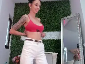 Chaturbate Free Live Porn of hotfallingdevil