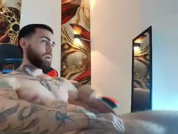 Chaturbate Live Sex Cam of luke_davis01