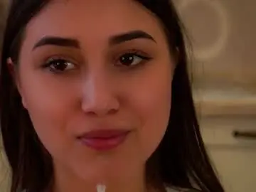 Chaturbate Live Sex Cam of bae_miamor