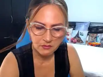 Chaturbate Free Porn Cam of bella_ghisell