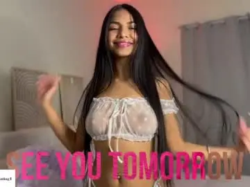 Chaturbate Adult Webcam of emilyn_keatting