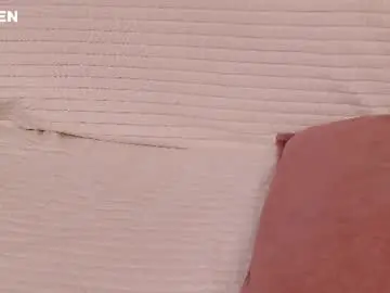 Chaturbate Free Porn Cam of hlopushkahouse