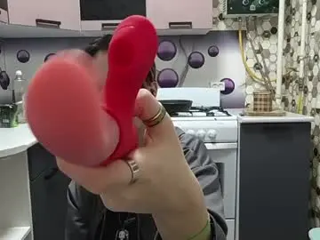 Chaturbate Watch Live Sex Cams of sharleenyodis