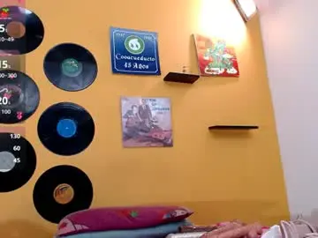 Chaturbate Free Live Porn of juliette18rose