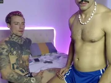 Chaturbate Live Sex Cam of erikcolle