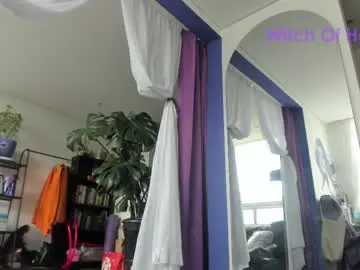 Chaturbate Sex Cam of witchofhearts