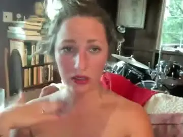 Chaturbate Free Live Porn of rubywavesback