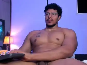 Chaturbate Sex Chat of adambrocs1