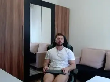 Chaturbate Adult Webcams of darius_94