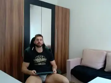 Chaturbate Live Sex of darius_94
