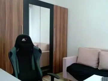 Chaturbate Sex Cam of darius_94