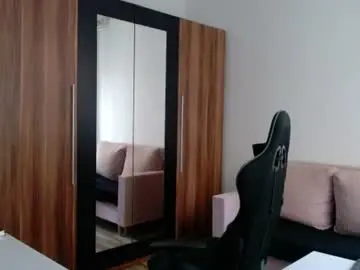 Chaturbate Watch Live Sex Cams of darius_94