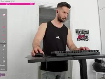 Chaturbate Best live sex cam show of hard_chriss