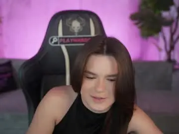 Chaturbate Watch Live Sex Cams of kira0541