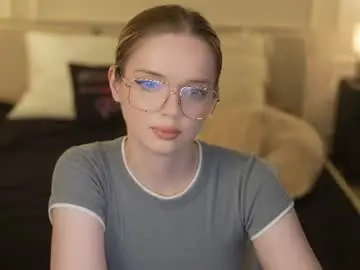 Chaturbate Watch Live Sex Cams of kira0541