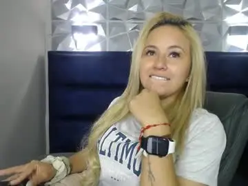 Chaturbate Watch Live Sex Cams of angel_white25