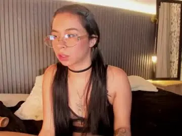 Chaturbate Adult Video Chat of hari_rouse