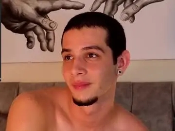 Chaturbate Best Webcam of isaacblaze_