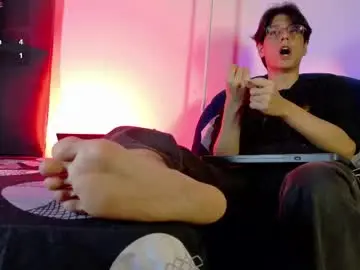 Chaturbate Live Sex of lui_x_dust